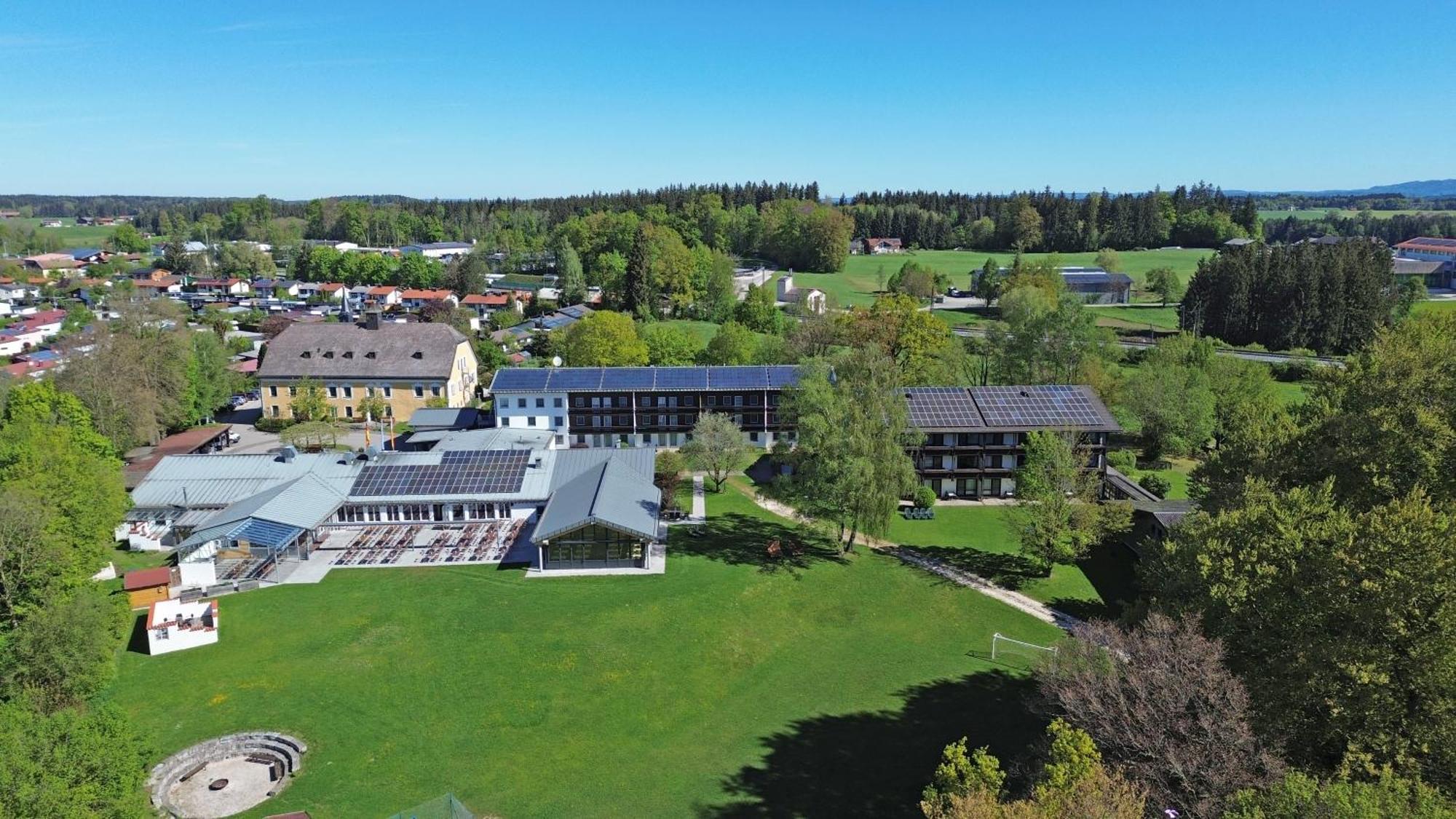 Haus Chiemgau - Kolping-Familienhotel Teisendorf Zewnętrze zdjęcie